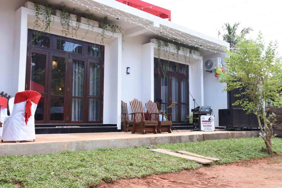 Indunil Place Hiriketiya Dikwella Exterior foto