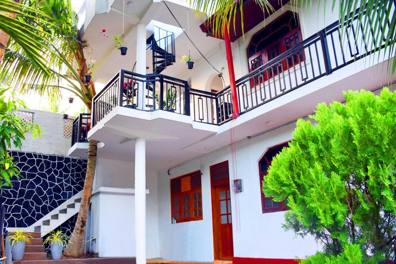 Indunil Place Hiriketiya Dikwella Exterior foto
